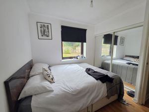 Bedroom- click for photo gallery